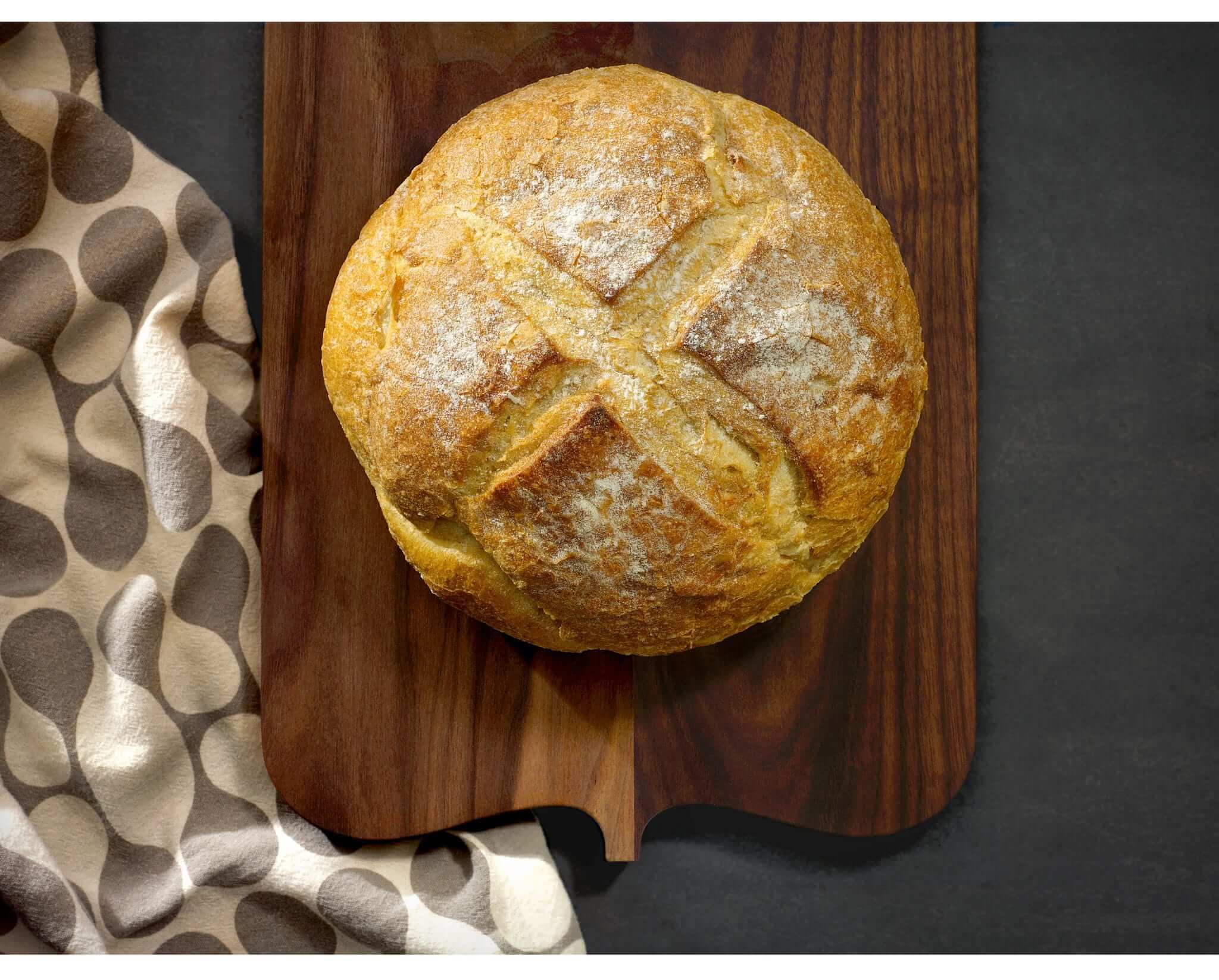 cutting_board_bread